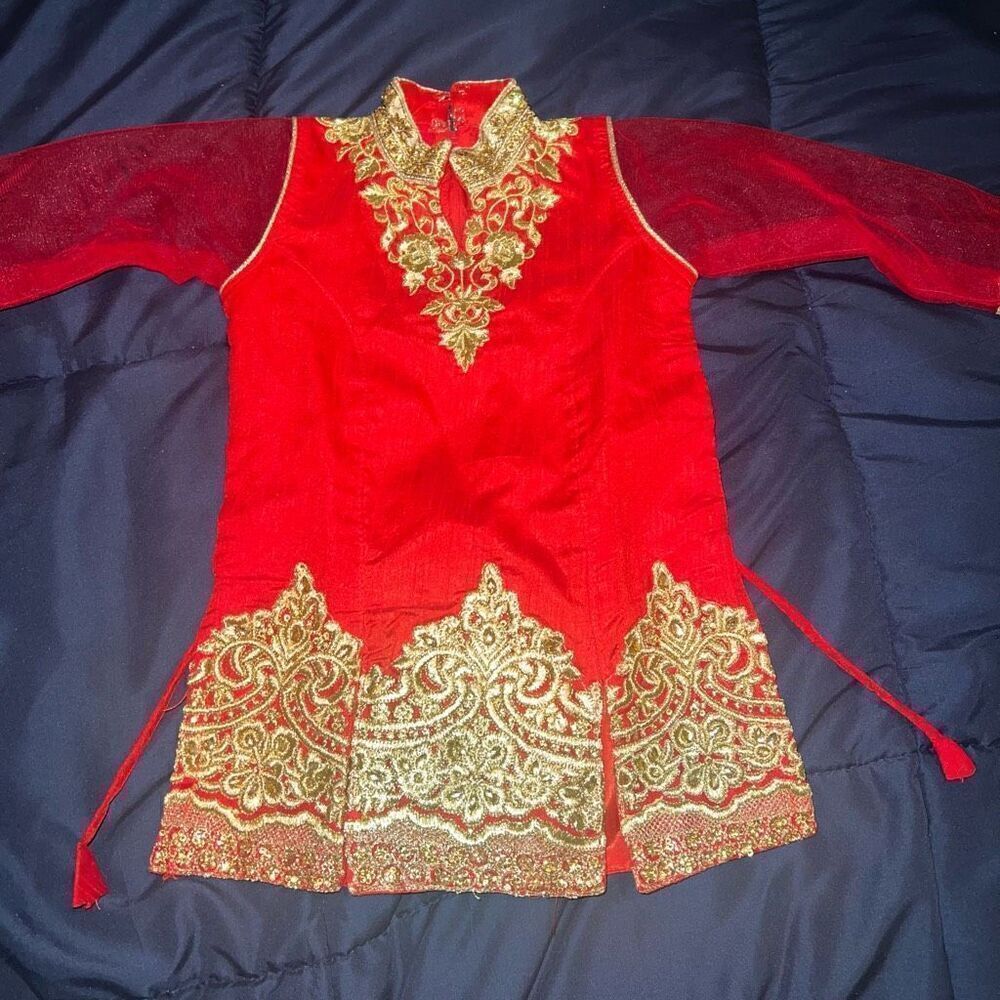 Indian kurta Bollywood outfit red gold baby toddler size 20 months